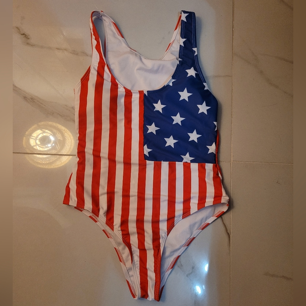 One piece swimsuit USA flag NWOT